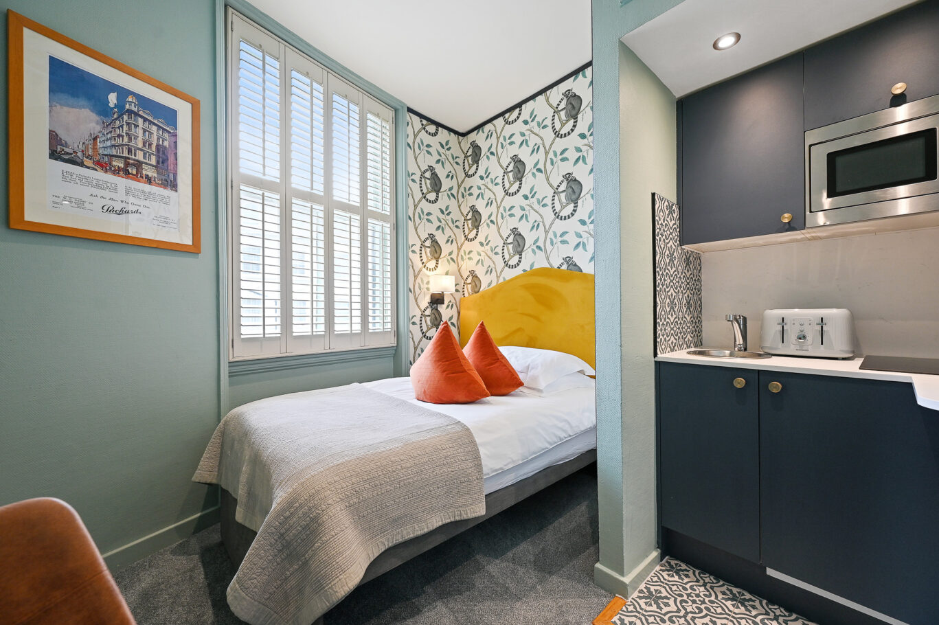 Room 20 – 28 (1)