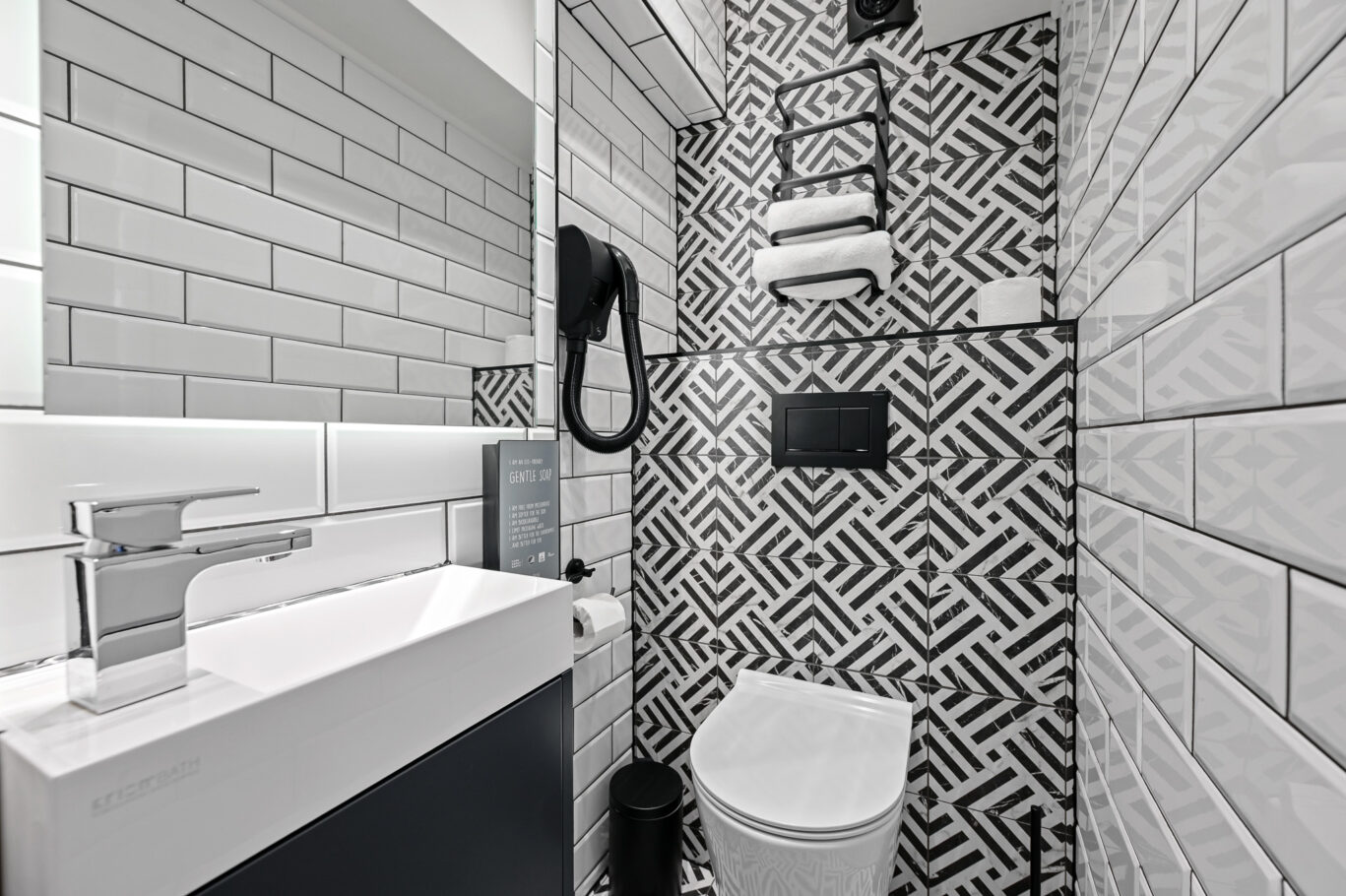Room 23 – 30 (1)