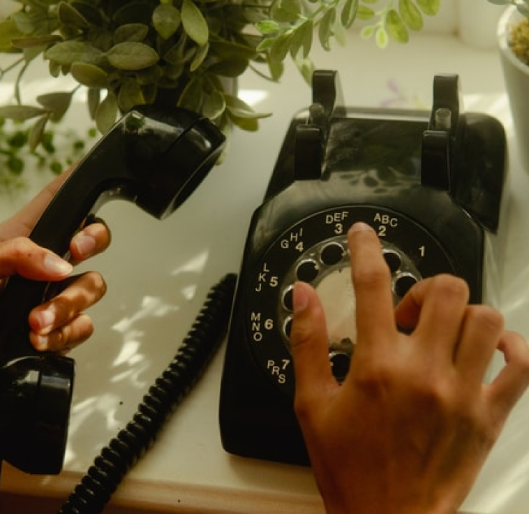 call-us