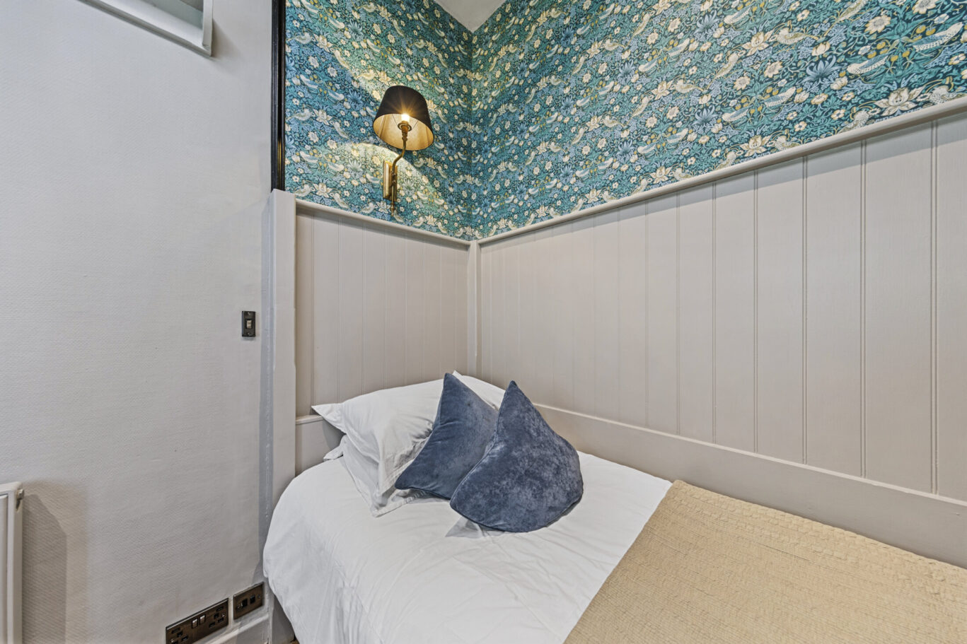 VancouverHotelWeb37